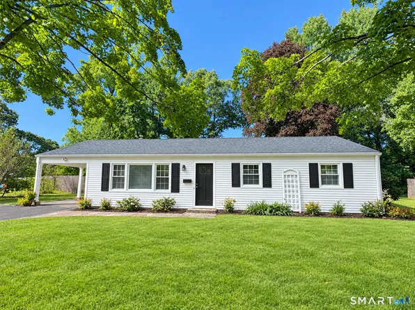 77 Curtis Road, Glastonbury, CT 06033