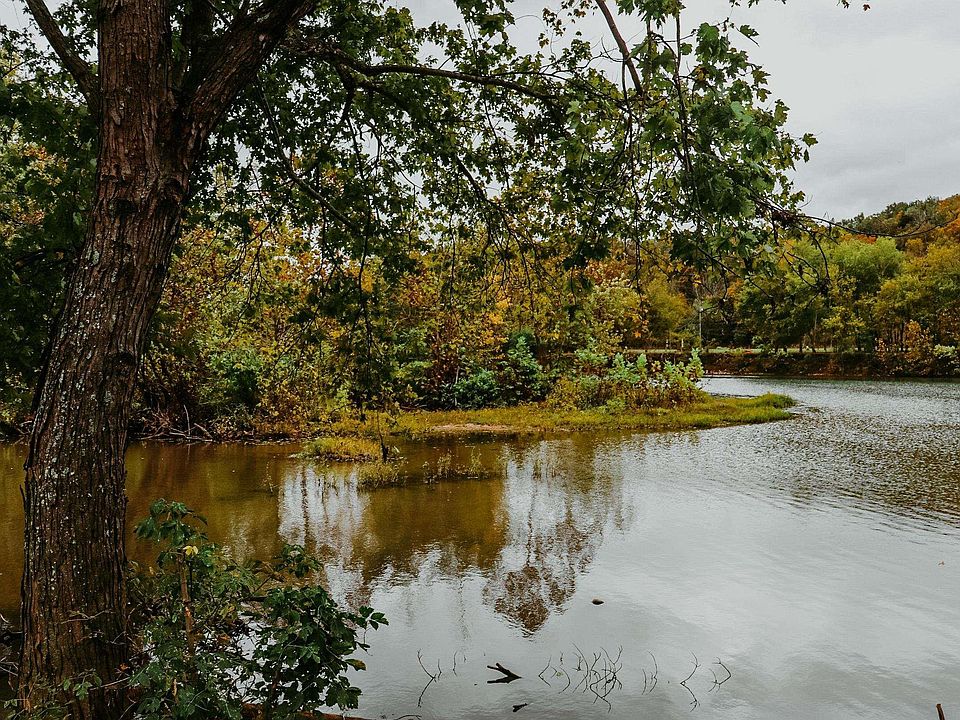 8989B E Valley Rd, Hardy, AR 72542 Zillow