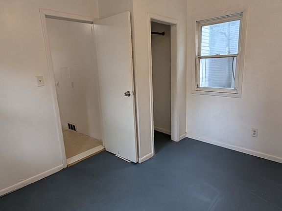 5th image of 54 Humber Ave #2