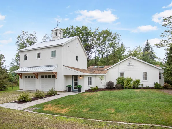 7244 Orchard Rd, South Haven, MI 49090