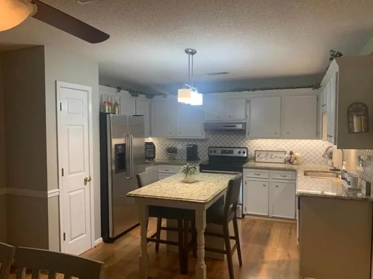 6026 Cambridge Dr — Photo 4