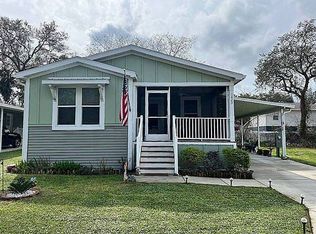 1423 Flora Lee Dr, Leesburg, FL 34748