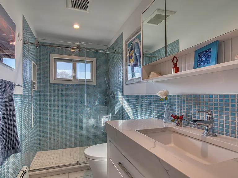 57 S Fairview Ave — Photo 9