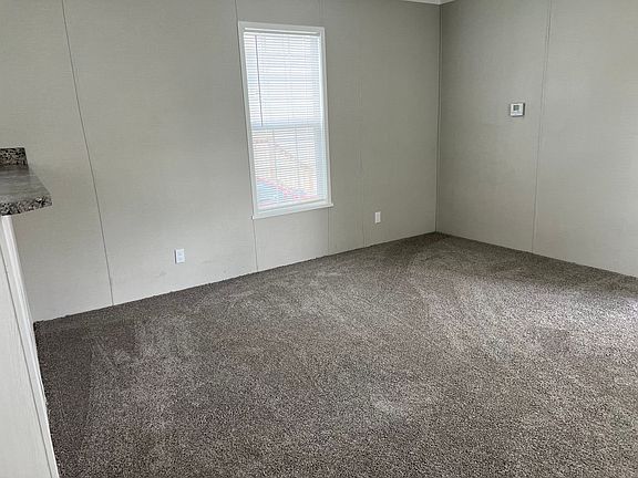 4th image of 5197 Chantelle Dr #133