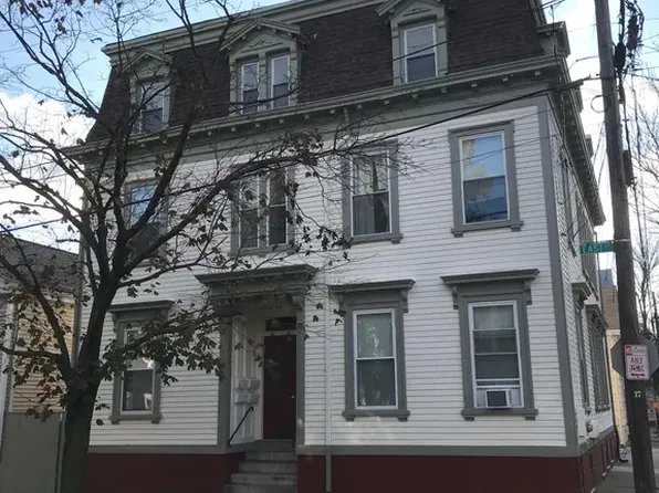 19 East St #2, Providence, RI 02906