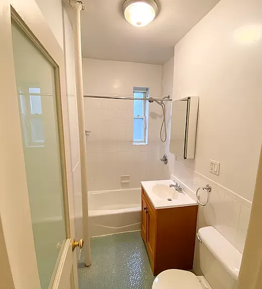 25-95 45th St #8 — Photo 5