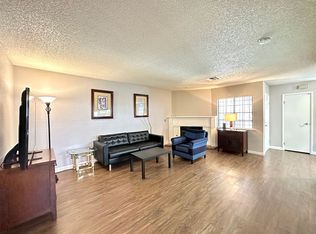 5117 Eldora Ave APT 4, Spring Valley, NV 89146