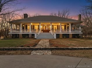 3987 Silver Lake Rd, Bartlesville, OK 74006