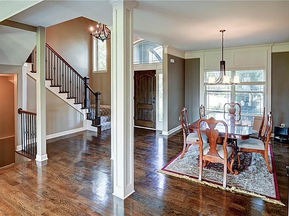 5th image of 12825 N Bellflower Ct