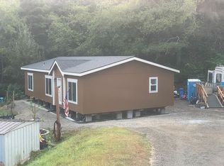 32850 Hillside Acres Rd, Gold Beach, OR 97444