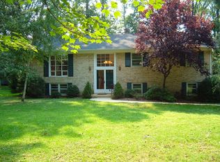 2904 Dadmun Ct, Fairfax, VA 22031
