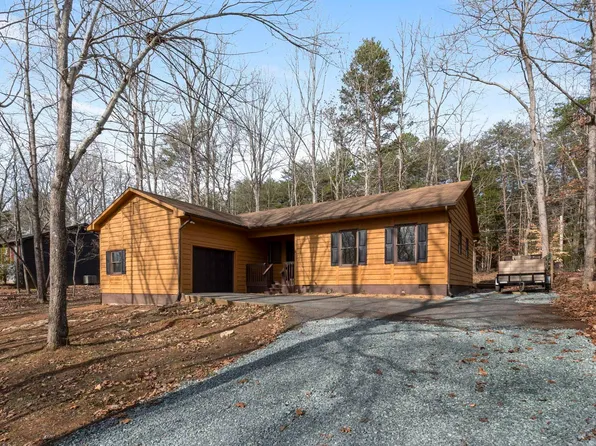 377 Jefferson Dr, Palmyra, VA 22963