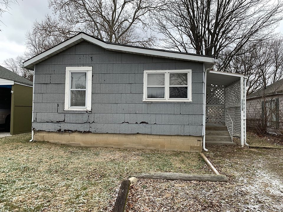 1st image of 2528 W Memorial Dr