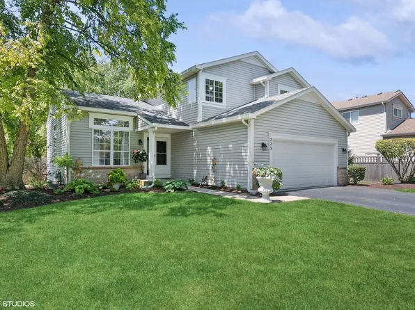 223 Jonathan Way, Bolingbrook, IL 60490