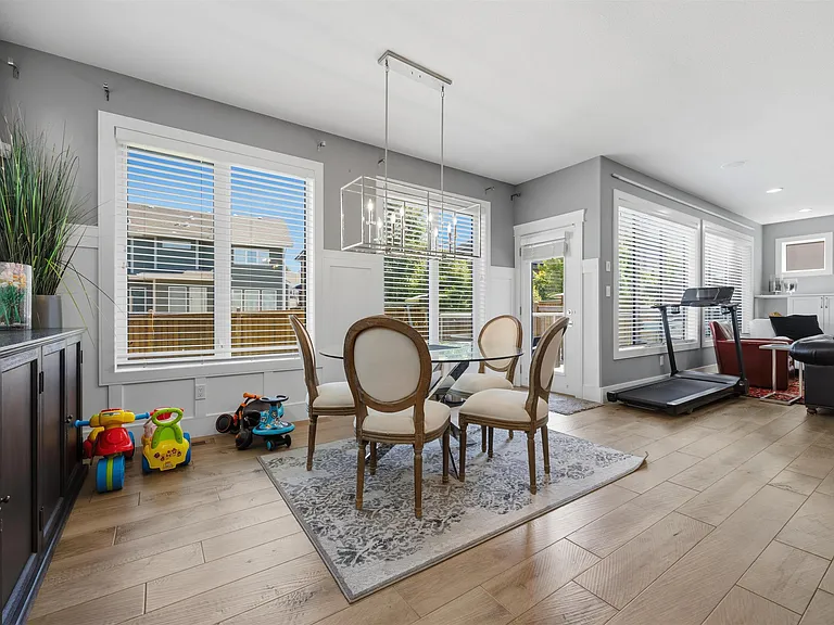 1305 Hainstock Way SW — Photo 19