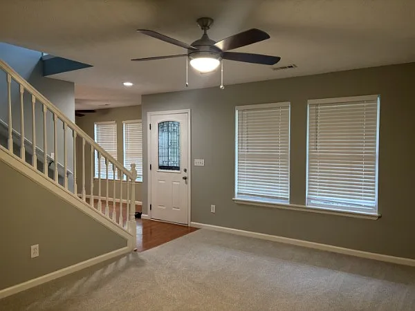 2141 Wooddale Ln — Photo 6