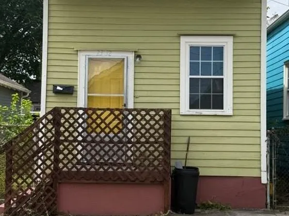 2332 Lapeyrouse St, New Orleans, LA 70119