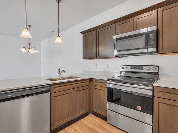 5th image of 3717 N 1480th St E #202