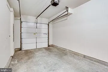 612 Totten Pl NE — Photo 29