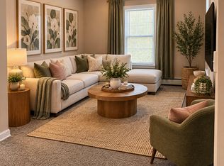 7 Pearl St #2, Waltham, MA 02453