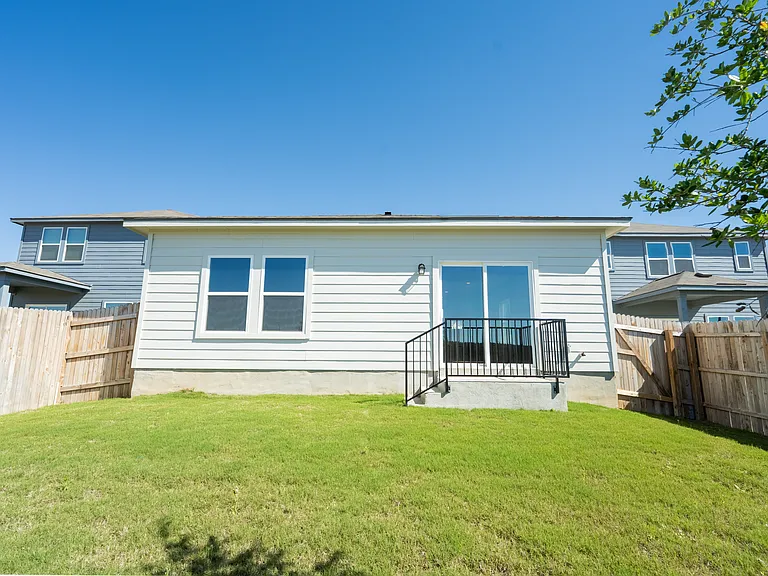 734 Bellamy Dr — Photo 14
