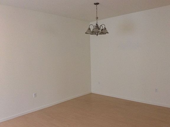 3rd image of 2210 Jakob Ave