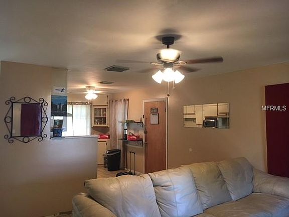 4th image of 801 Louisiana Ave