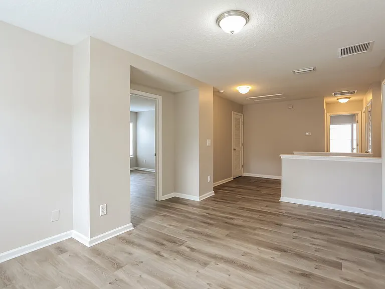 12290 Lawson Creek Dr — Photo 11