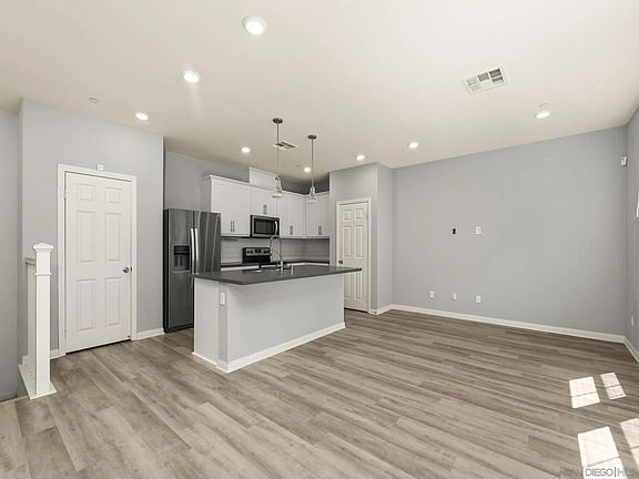 2nd image of 350 Fitzpatrick Rd #105
