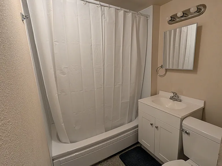 2600 Lake Ave #16 — Photo 3