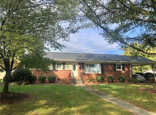 2721 Armfield Ave, Burlington, NC 27215