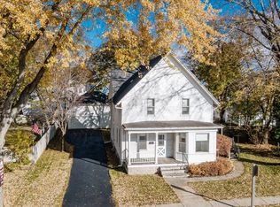 912 E Lake St, Horicon, WI 53032