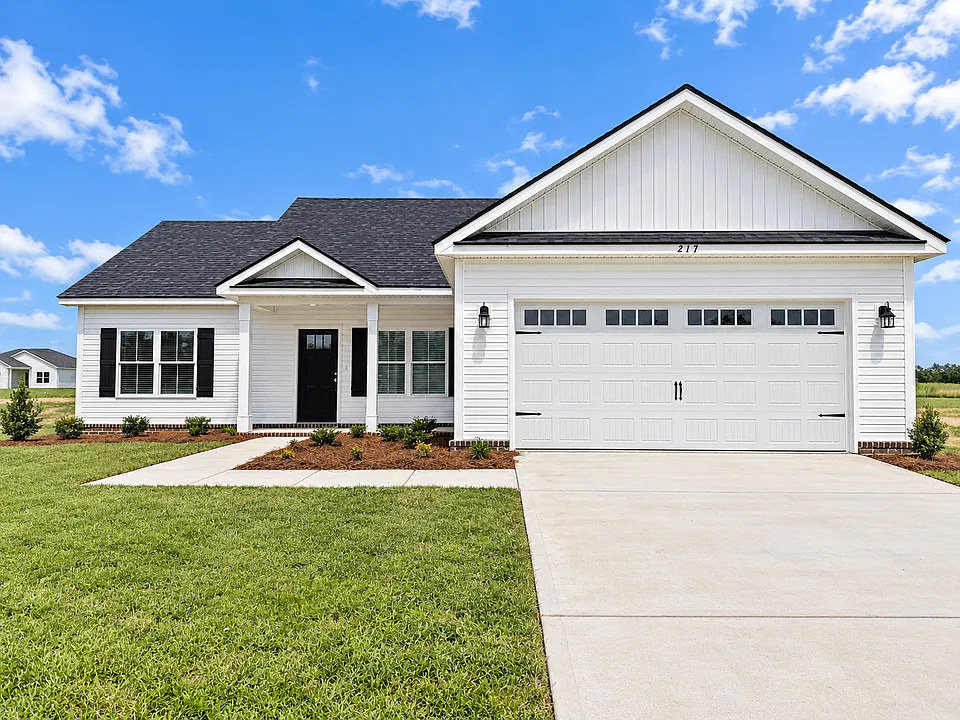 217 Aunt Bee Blvd