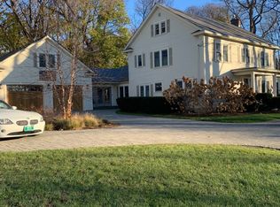 270 Shelburne Rd, Shelburne, VT 05401