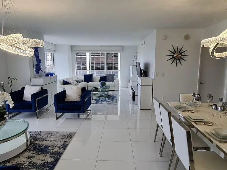 50 Biscayne Blvd #2810 — Photo 8
