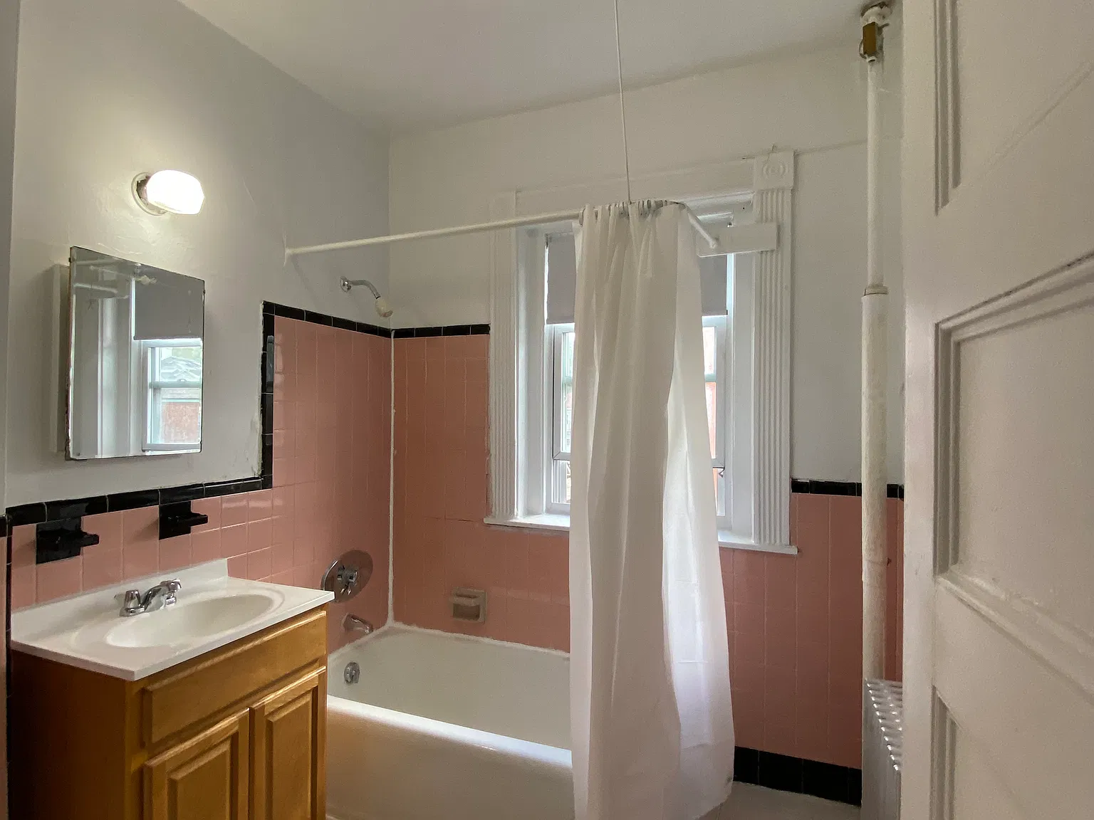 1563 Beacon St — Photo 3
