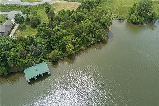 2nd image of 100 Bay Watch Pl Lot 1