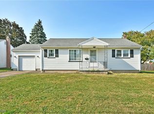 345 W Omar St, Struthers, OH 44471