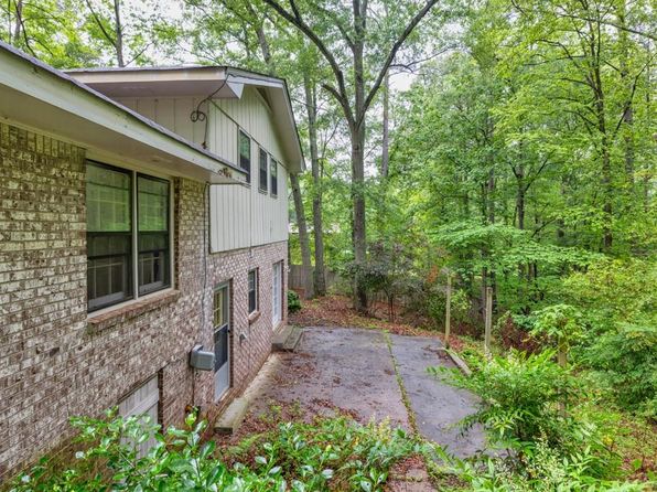 2288 Hudson Dr SW, Lilburn, GA 30047