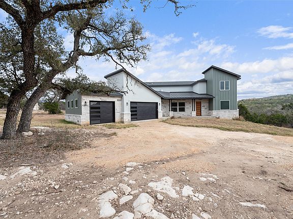 2nd image of 18213 Gregg Bluff Rd