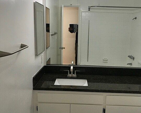 3rd image of 20 29th Ave #103