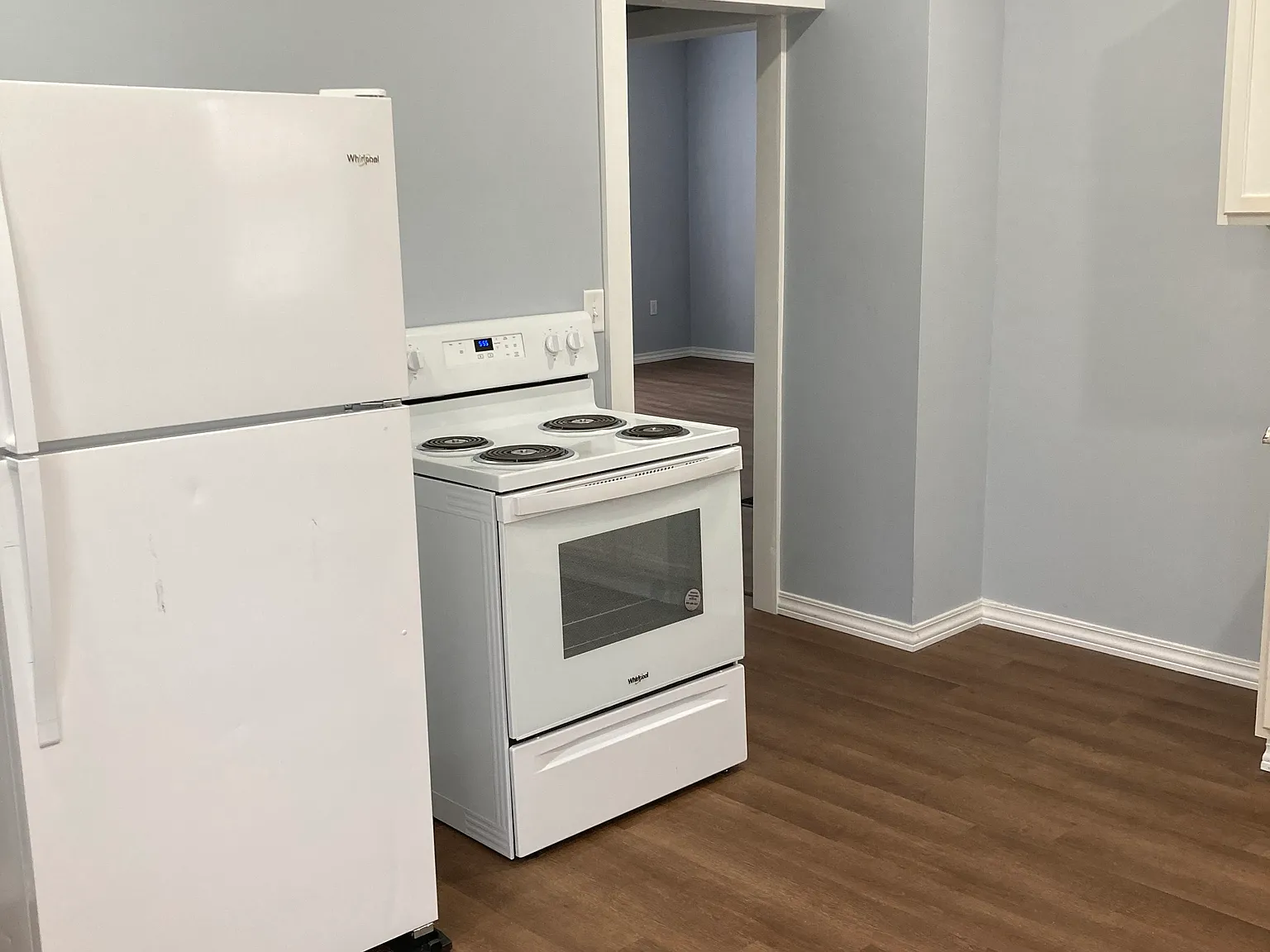 2 bed, 750 sqft, $1,025 — Photo 3