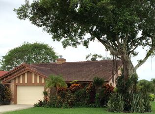 10221 Camelback Ln E, Boca Raton, FL 33498