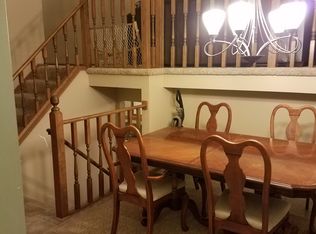 9166 Hemlock Ln N, Maple Grove, MN 55369