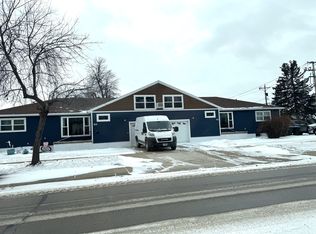 920 National St #B, Belle Fourche, SD 57717