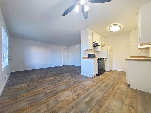 2nd image of 747 Avocado Ave APT 14