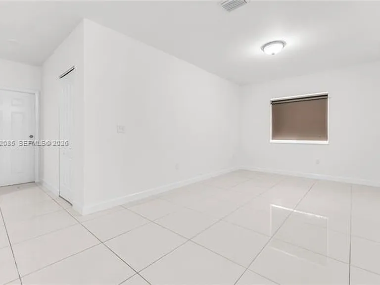 1029 SW 11th Ave #1029 — Photo 29