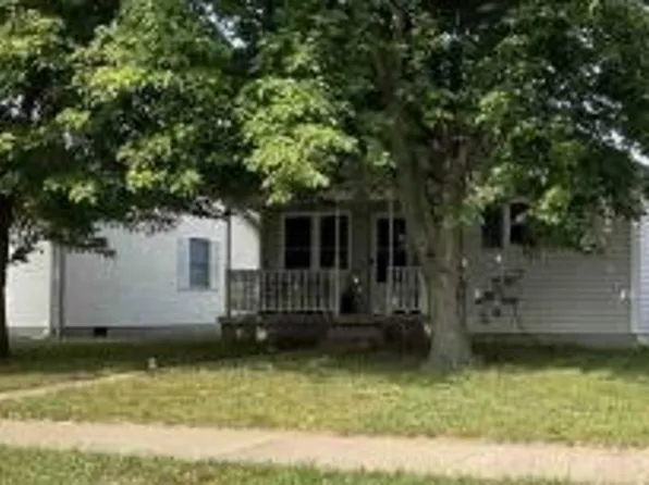 1541 S 13 1/2 St, Terre Haute, IN 47802