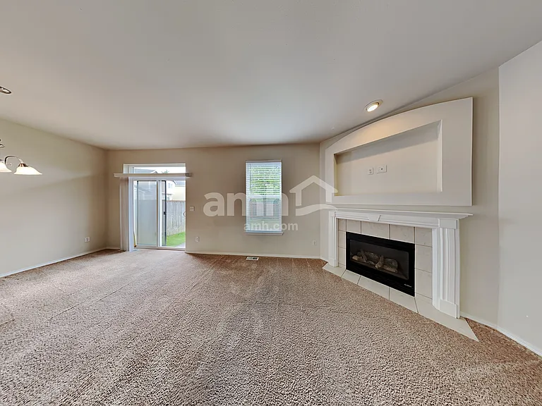 11119 184th St E — Photo 6