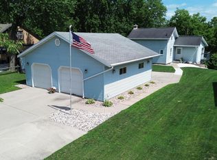 1206 Water St, Sauk City, WI 53583